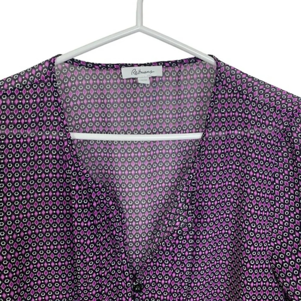 Reitmans Pintuck Blouse - Picture 4 of 5